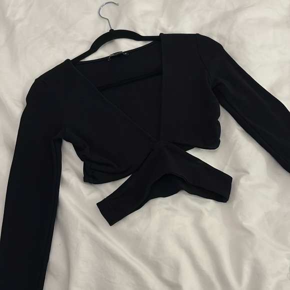 Zara Cut Out Top - Picture 2 of 3